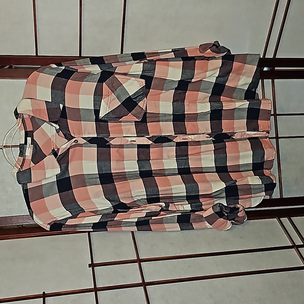 EUC maurices flannel